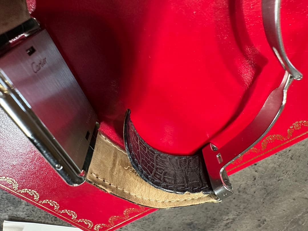 カルティエ　Cartier タンク　バスキュラント