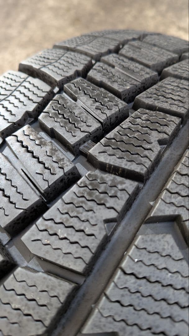 asio様 スタッドレスタイヤ WM02 215/65R16 4本セット1/2