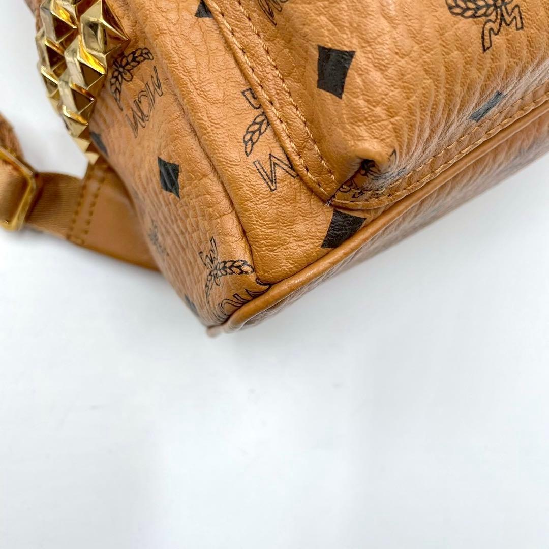 MCM エムシーエム リュック バックパック ヴィセトス スタッズ