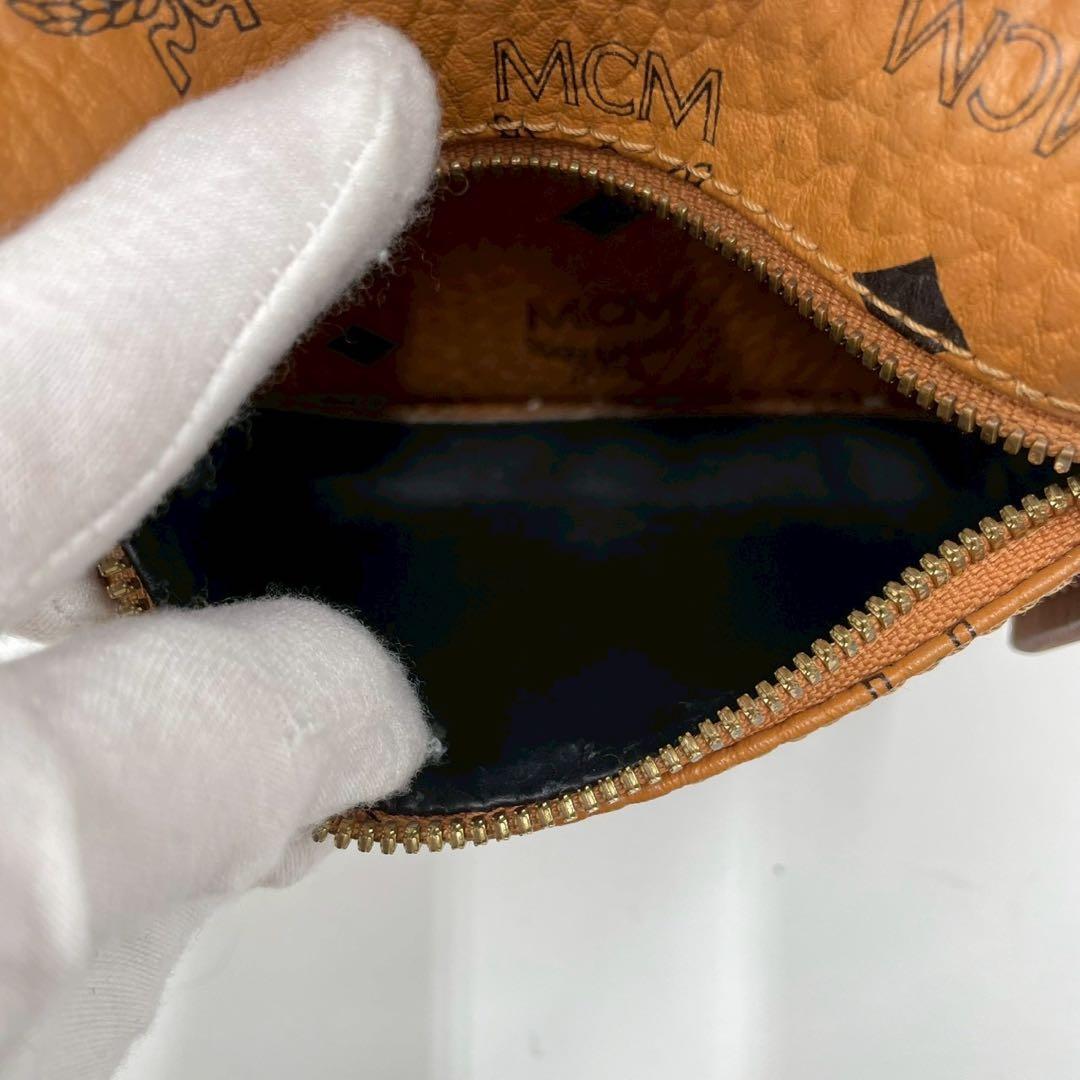 MCM エムシーエム リュック バックパック ヴィセトス スタッズ