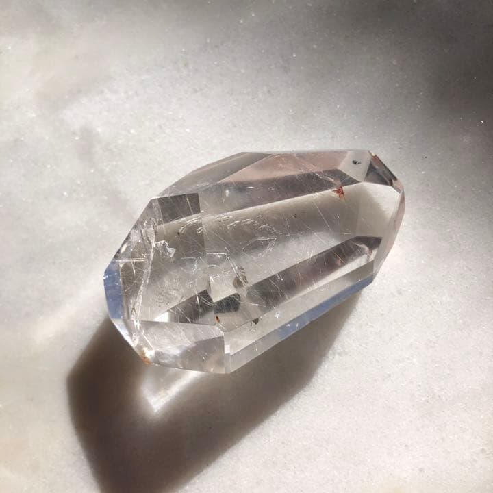 ホワイトルチル B