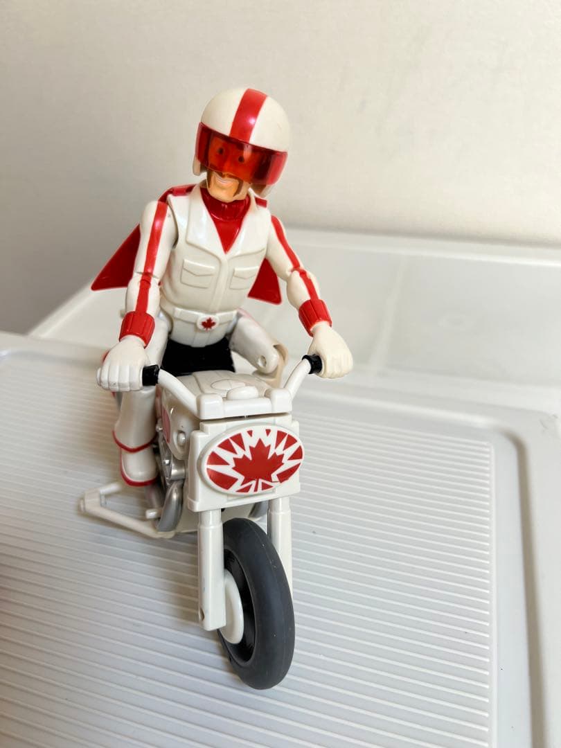 トイストーリー デュークカブーン、ラジコン