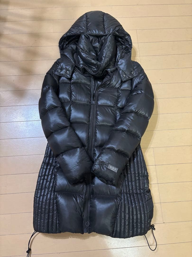 TATRAS チャコールブラックダウンジャケット