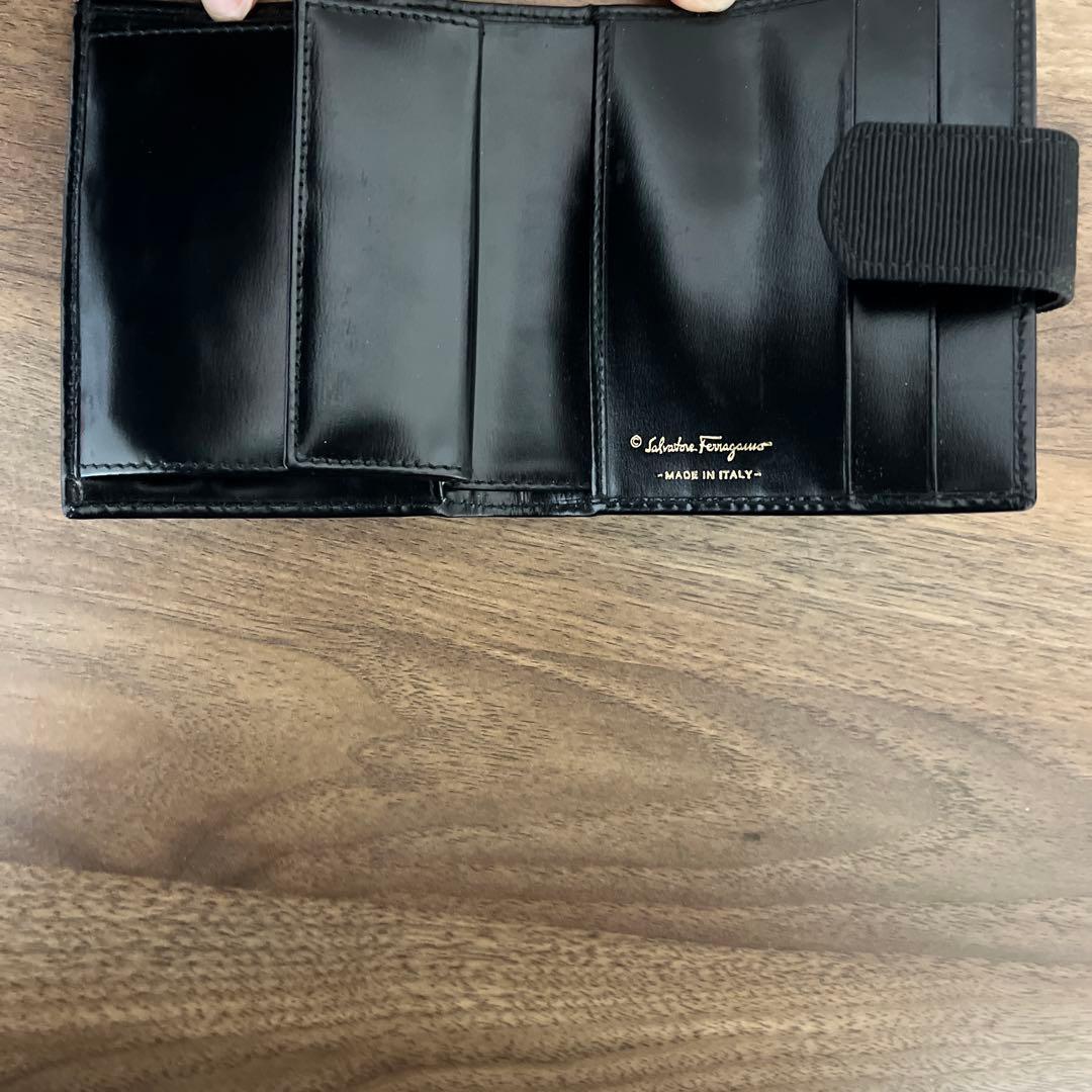 Salvatore Ferragamo ヴァラ コンパクト財布 二つ折り財布