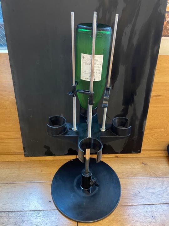 一升瓶用メジャー 4本用スタンドタイプ　日本酒