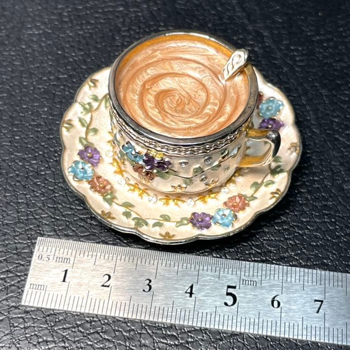 レトロ漆器★アンティーク小物入れ(ティーカップ)