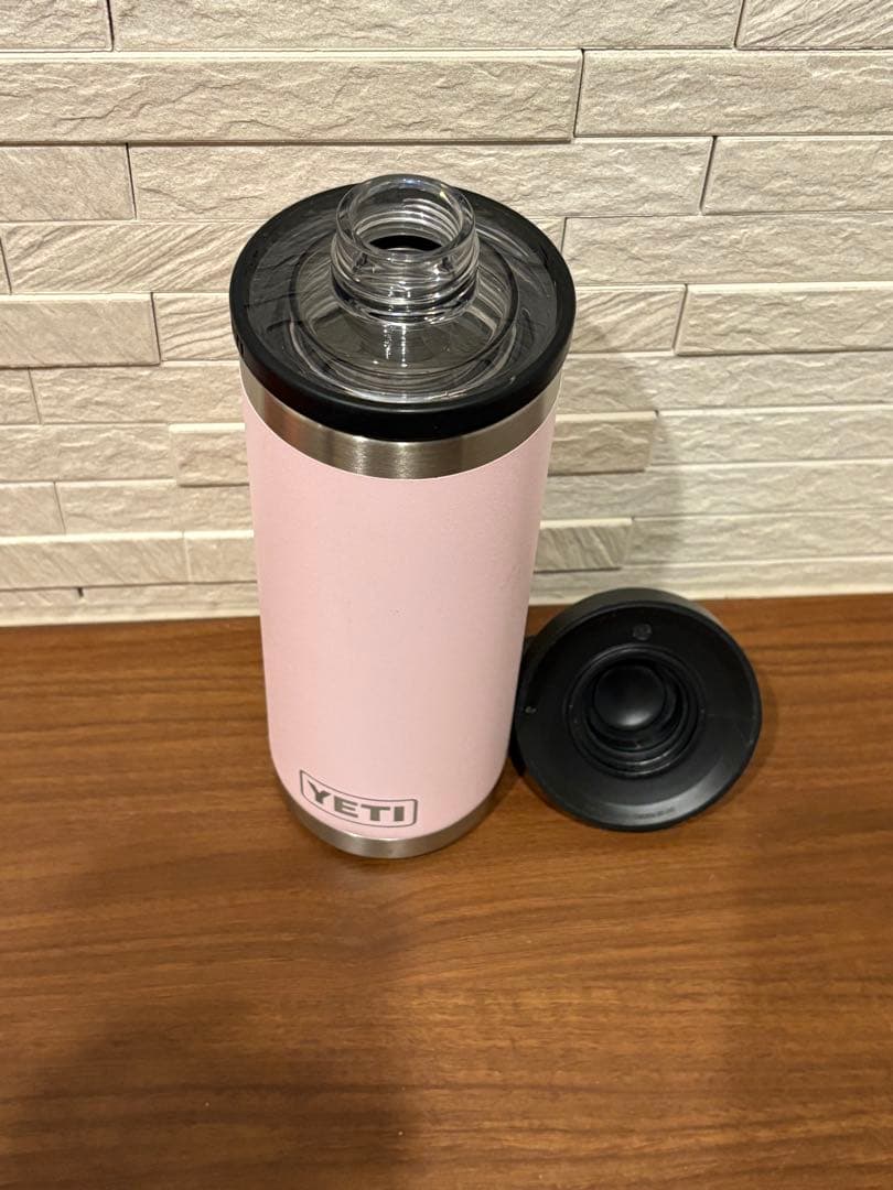 人気YETI ステンレススチール 水筒 ピンク