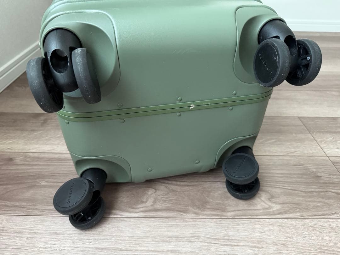 SOLGAARD Trunk Closet -M　中型 60L　時短スーツケース