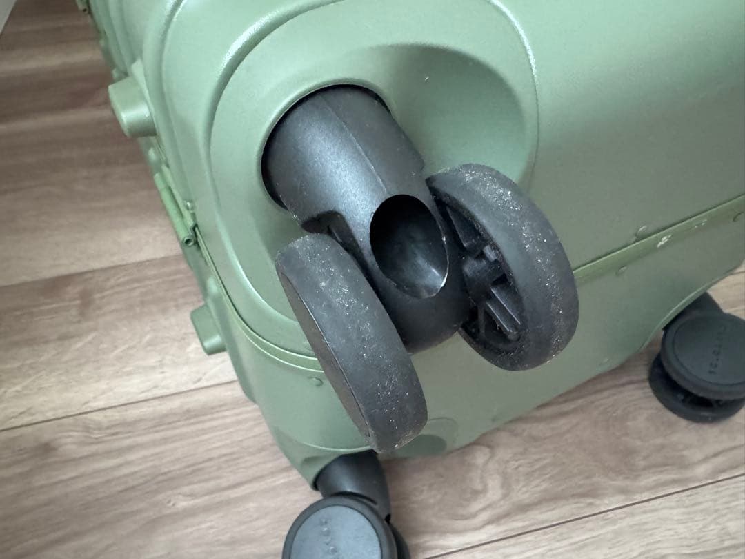 SOLGAARD Trunk Closet -M　中型 60L　時短スーツケース