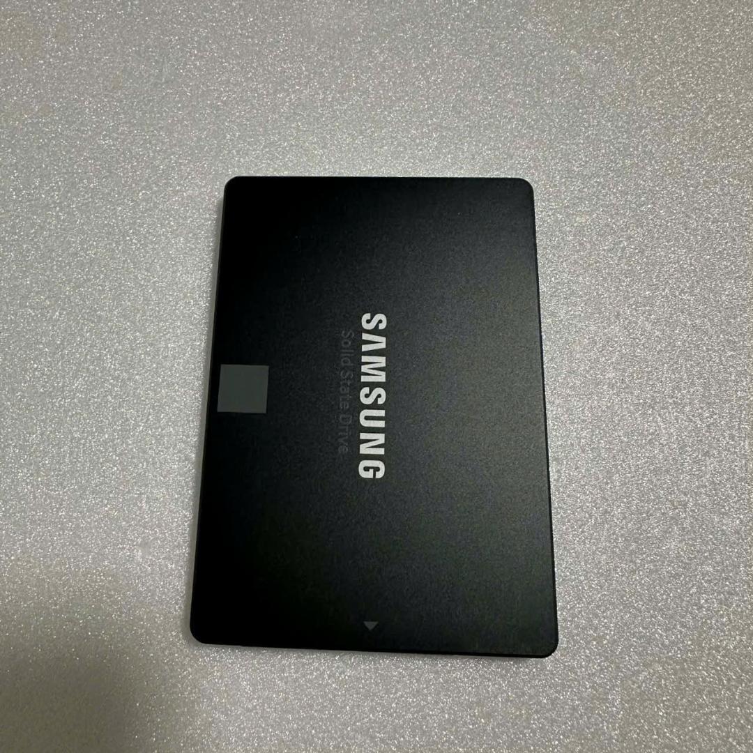 外付けハードディスク・ドライブ Samsung 870 EVO 1TB SSD