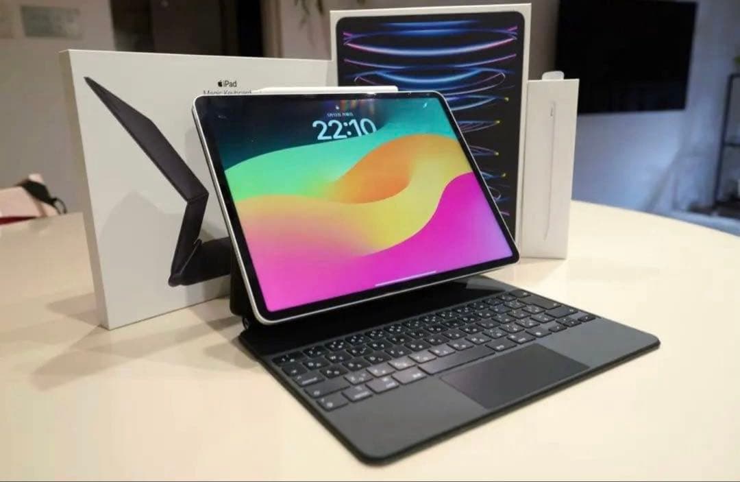 iPad Pro 12.9（Wi-Fi）キーボード、ペンシルセット！