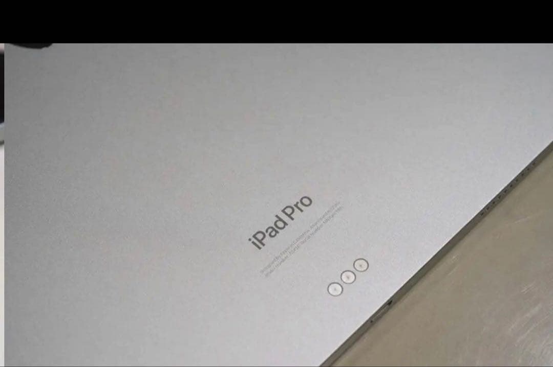 iPad Pro 12.9（Wi-Fi）キーボード、ペンシルセット！