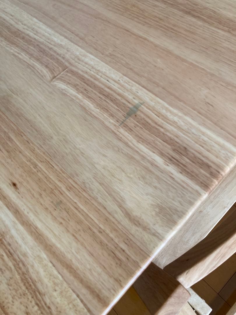 中菱形骨 。ダイニングテーブルセット 4人掛けキャスター付き 木製