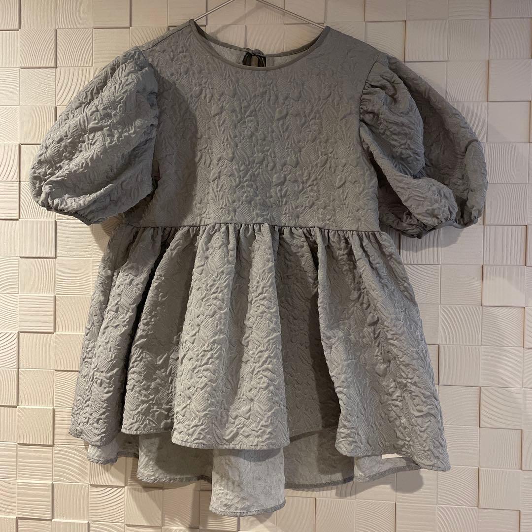 Bluelea ジャガードトップス　未使用美品！！