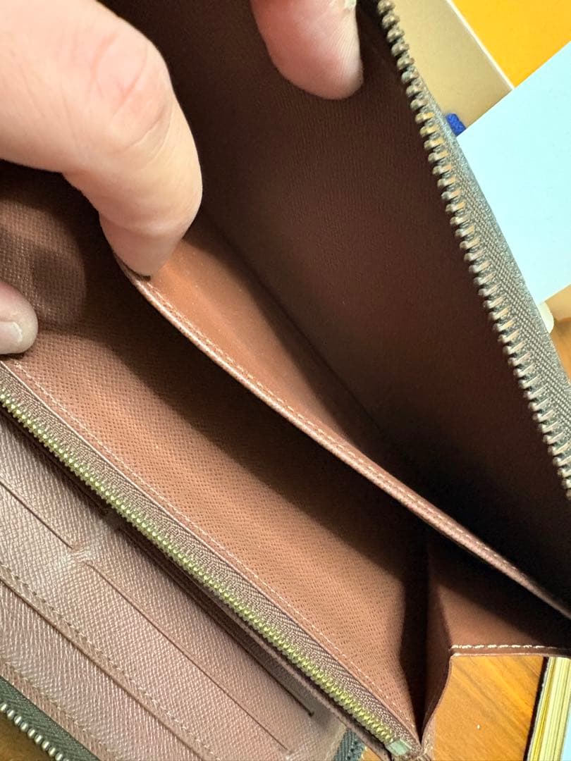 LOUIS VUITTON ジッピーオーガナイザー モノグラム