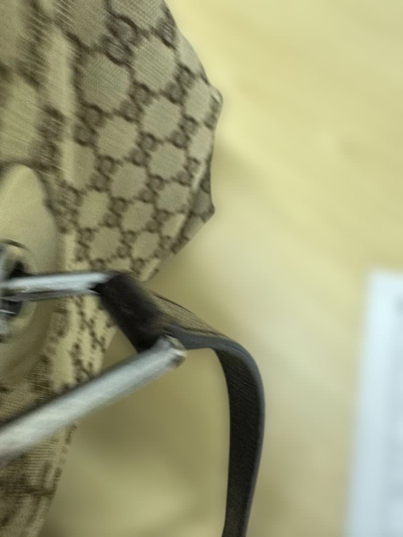 GUCCI ロゴデザイン　GG キャンバストートバッグ ベージュ