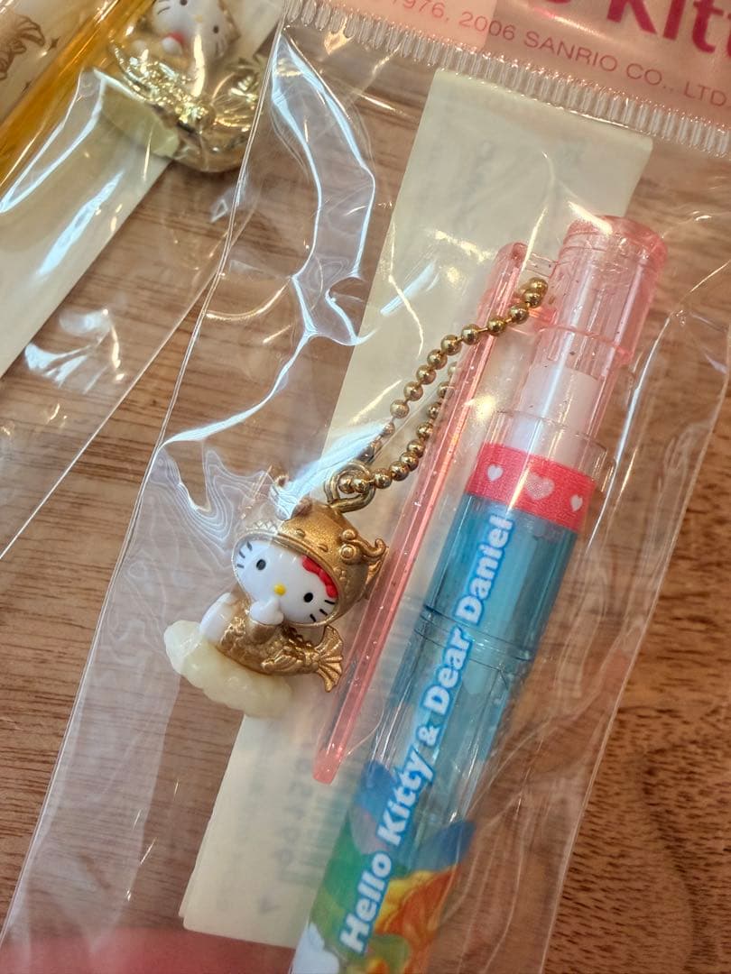 ご当地キティボールペン11本シャープペンシル1本セット