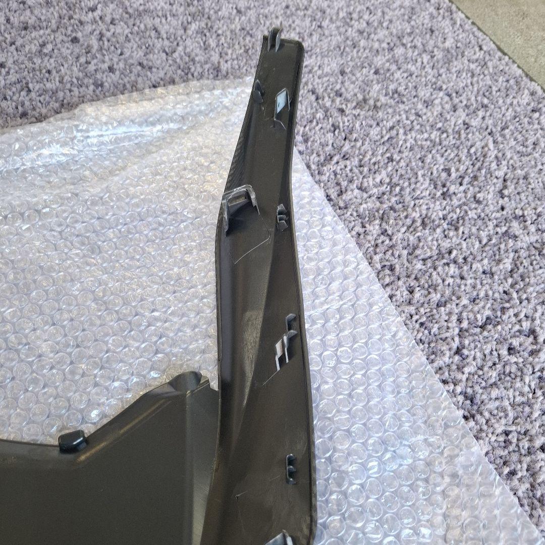 美品新品未使用ホンダＰＣＸ１２５ＰＣＸ１６０カーボン調フロントカバーガーニッシュ