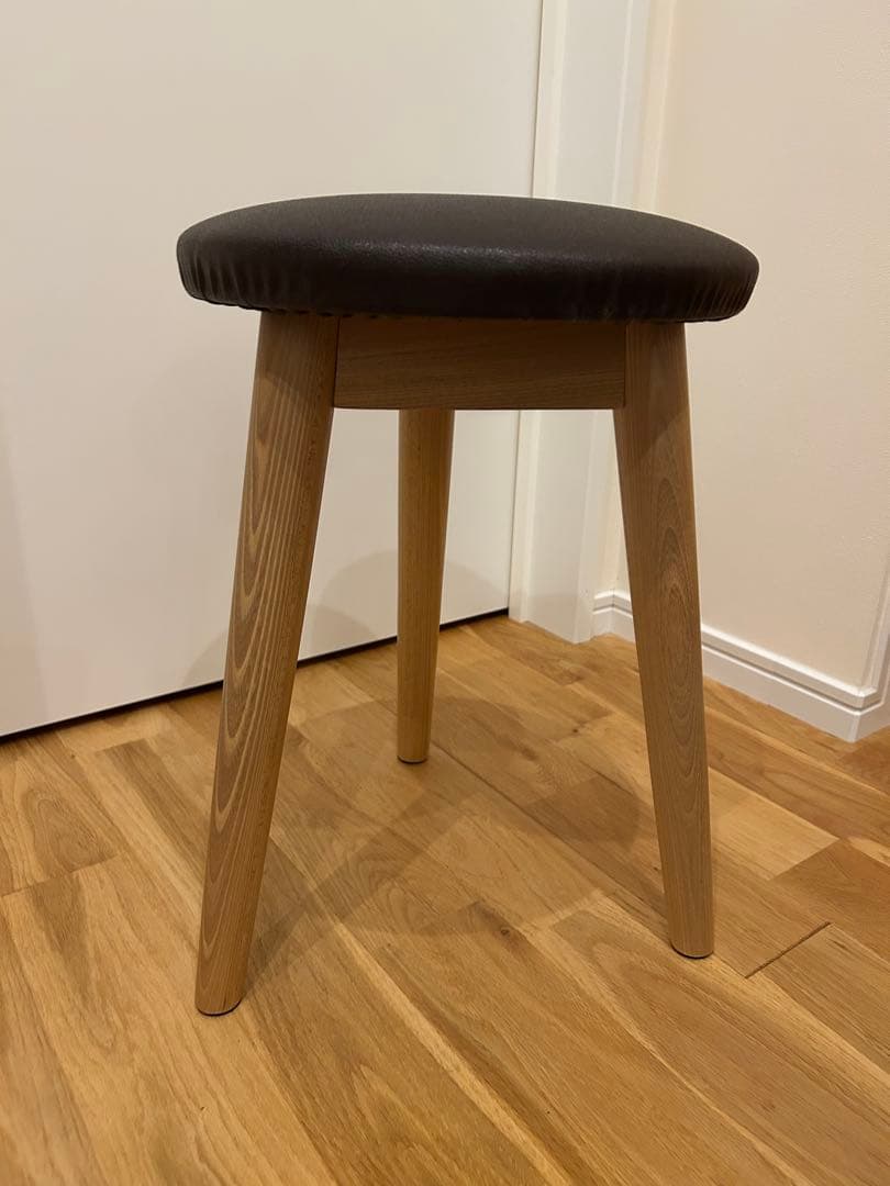 木製円形スツール ブラウン