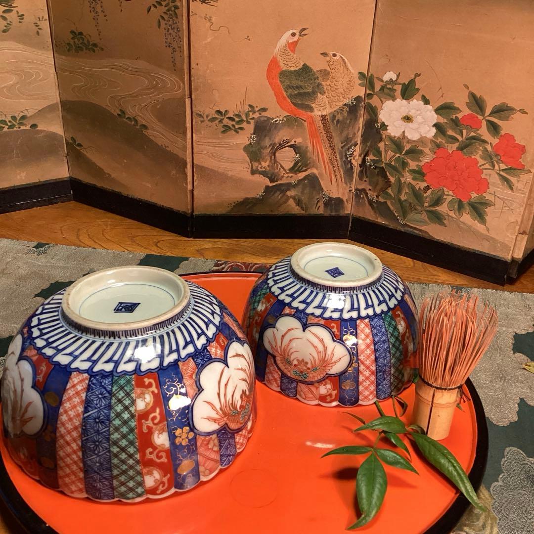 A1034 大聖寺伊万里　鉢　金襴手　菊花型　打ち抜き手　2客