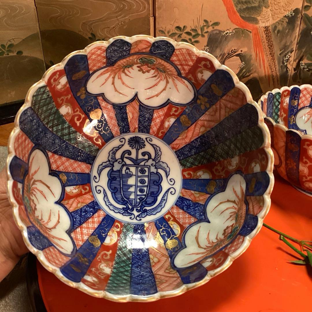 A1034 大聖寺伊万里　鉢　金襴手　菊花型　打ち抜き手　2客