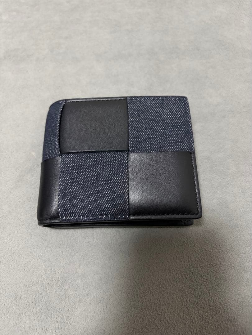 ※年末年始価格※ ボッテガヴェネタ　パース付き二つ折りウォレット