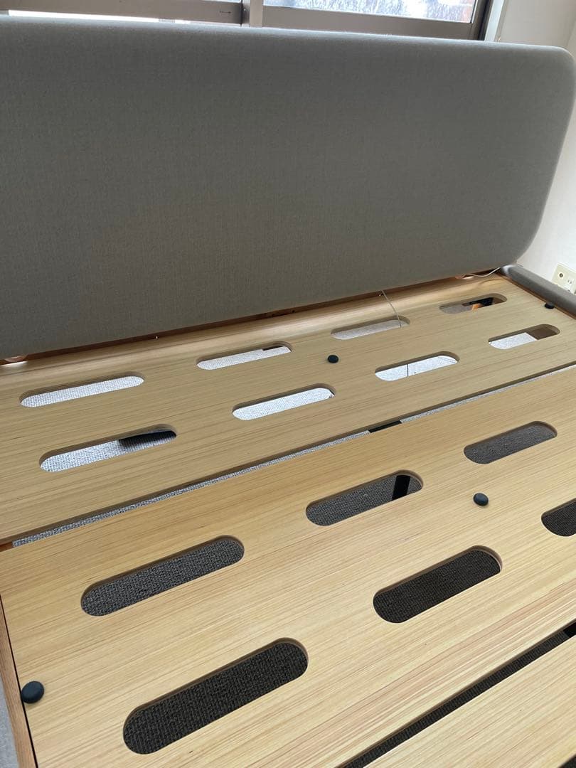 送料込み　コアラ　ファブリックベッドフレーム　クイーン