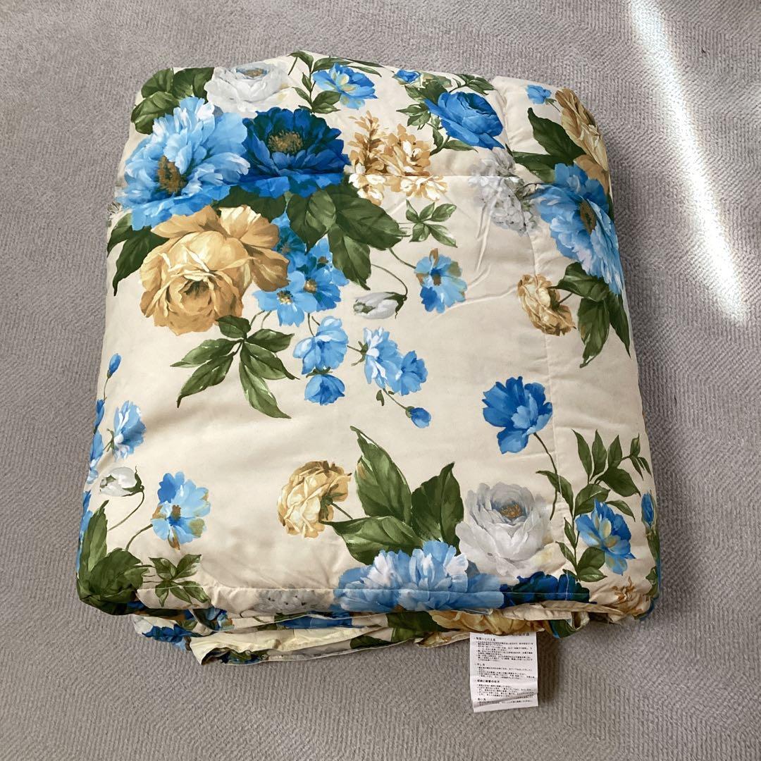 お値下げ❗️羽毛掛け布団 　シングルサイズ