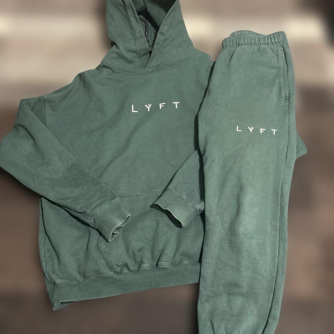 LYFT グリーン パーカーとパンツ セット L/M