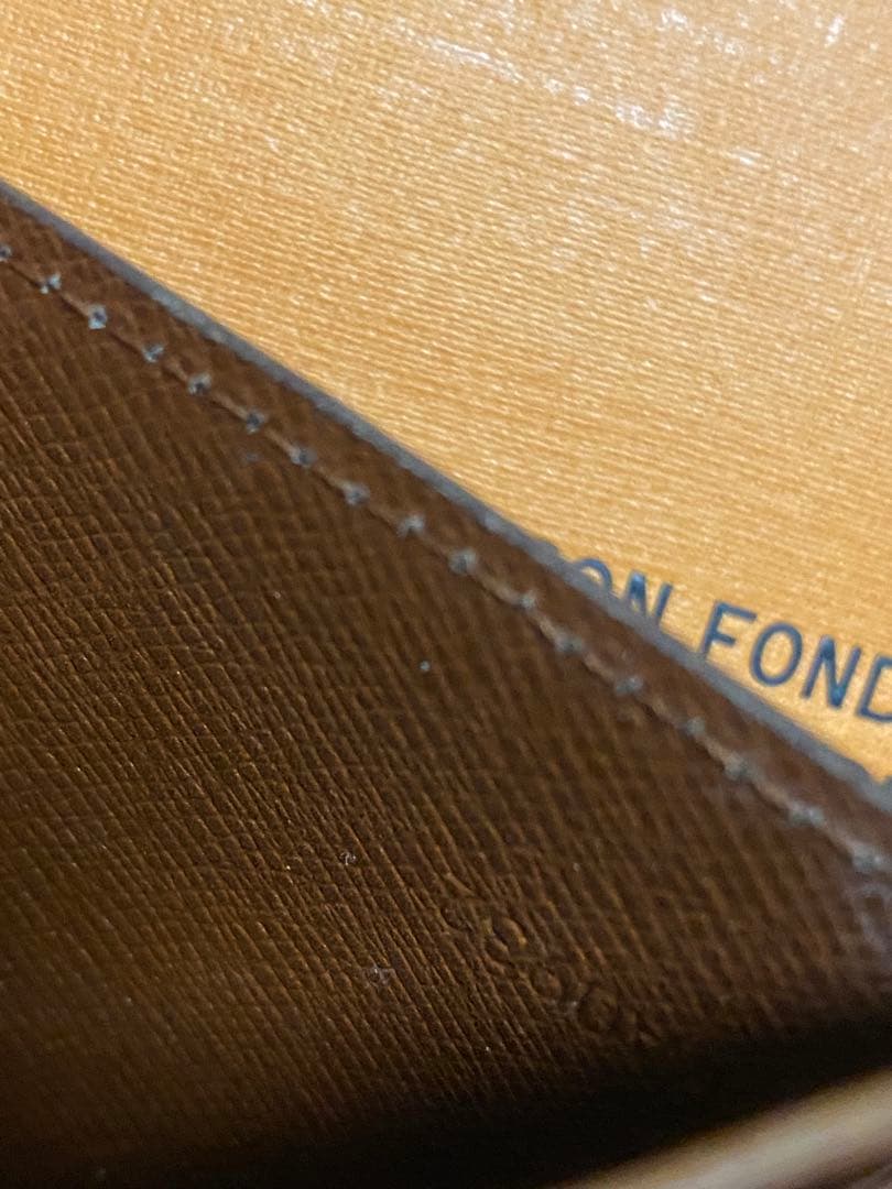 LOUIS VUITTON セリーヌ coach 長財布 二つ折り財布