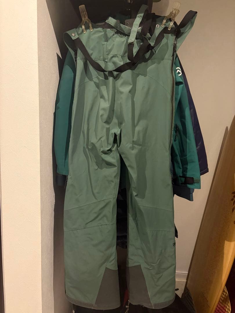 ロッシ P.RHYTHM outerwear 上下セット　Mサイズ