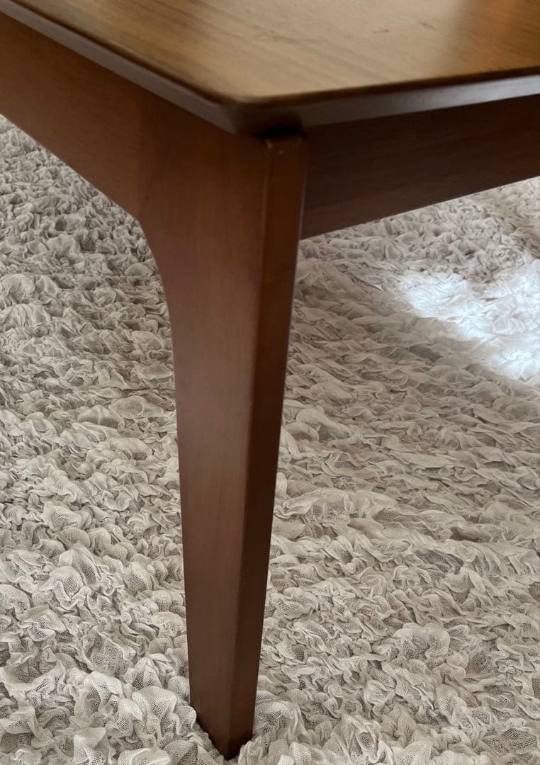 ニトリこたつ機能付き　長方形テーブル　ブラウン木目調木製こたつ シンプルデザイン