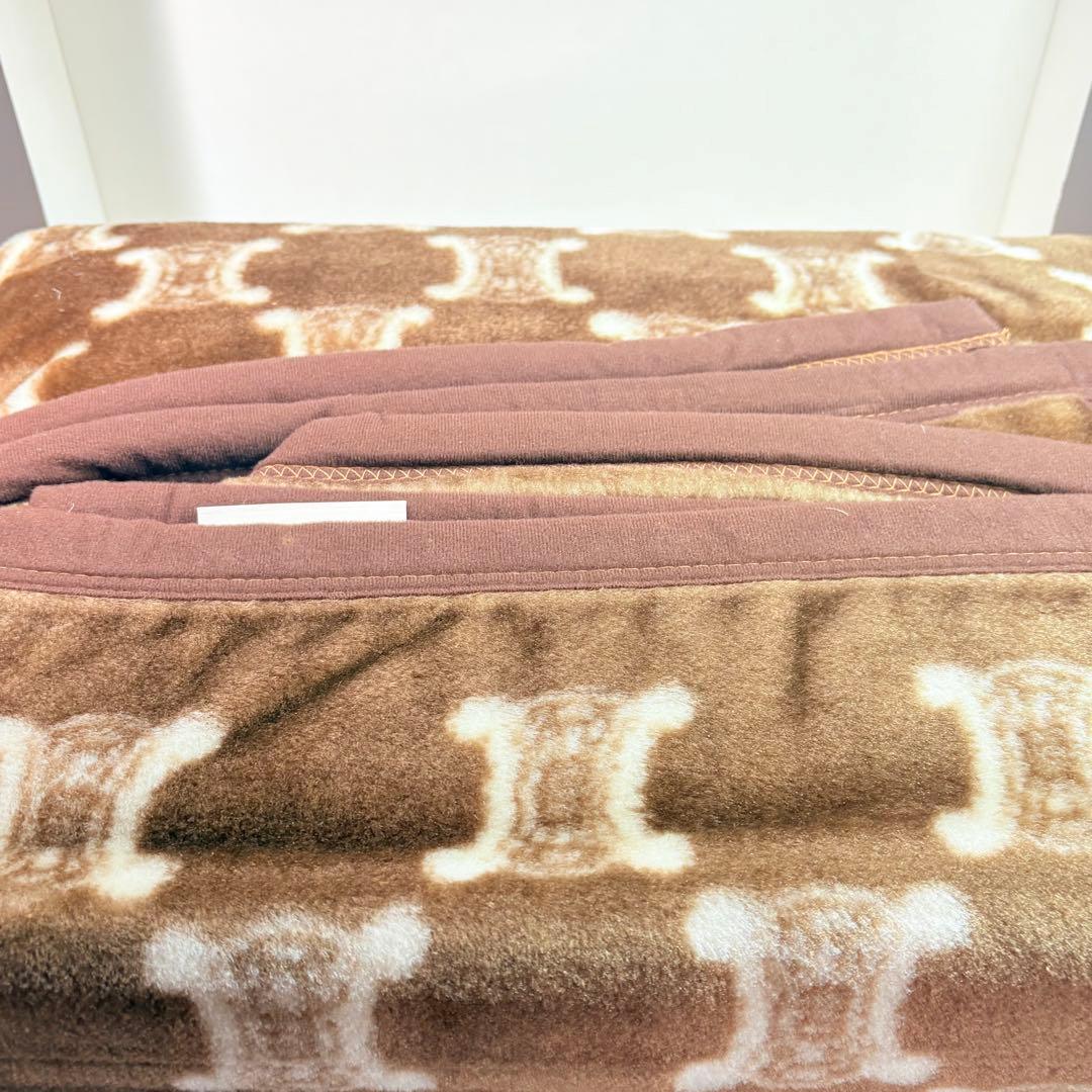 CELINE セリーヌ ミンクタッチ アクリルニューマイヤー毛布 マカダム総柄