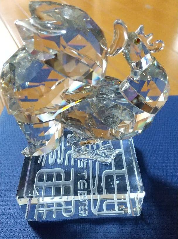 スワロフスキー置物　干支(鶏)　新品