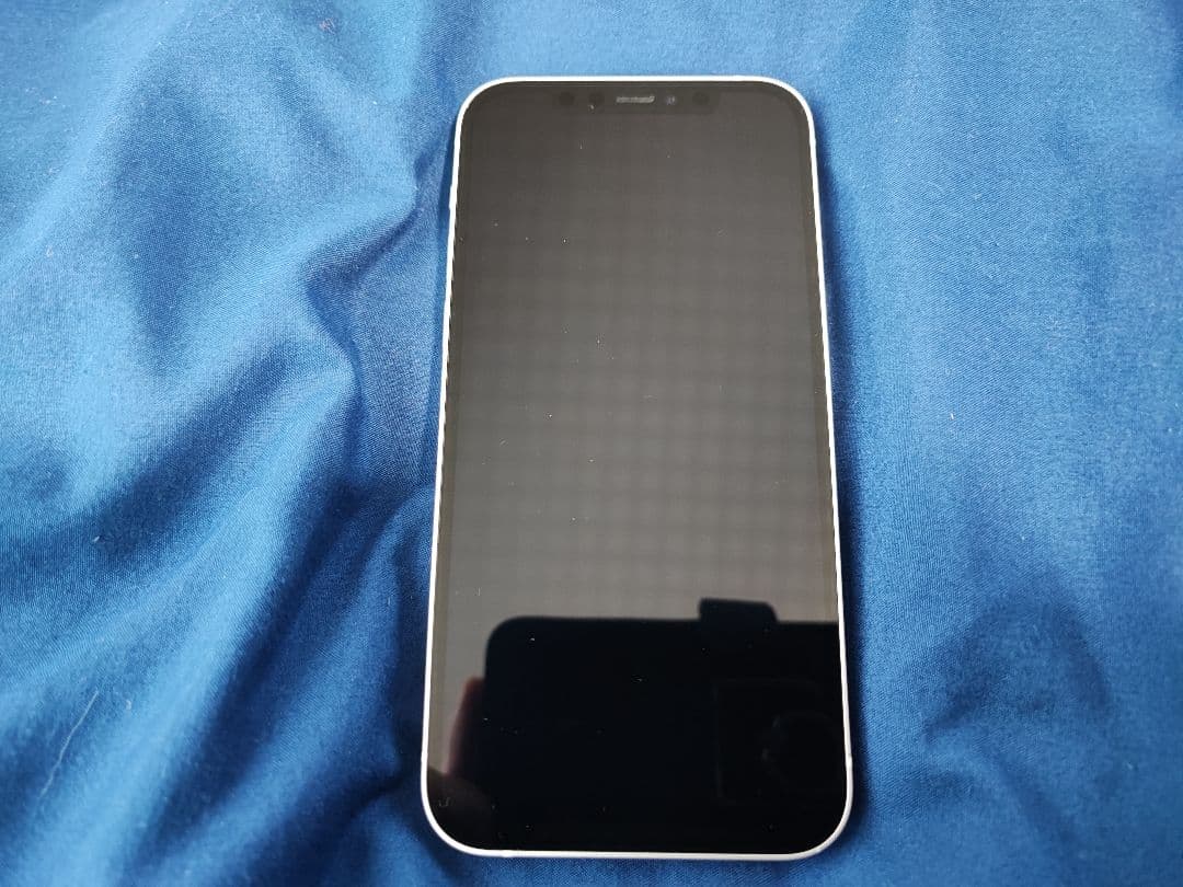 iPhone 12 64GB ホワイト SIMフリー 本体のみ