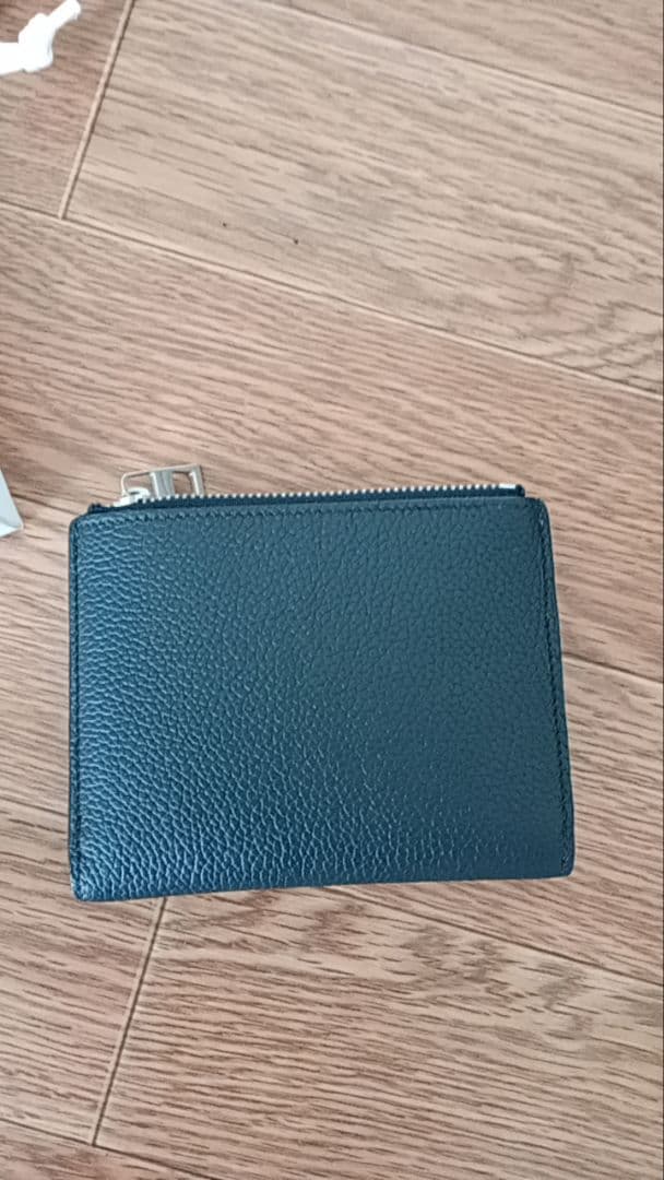 ★LOEWE　ロエベ　メンズ黒 二つ折り財布