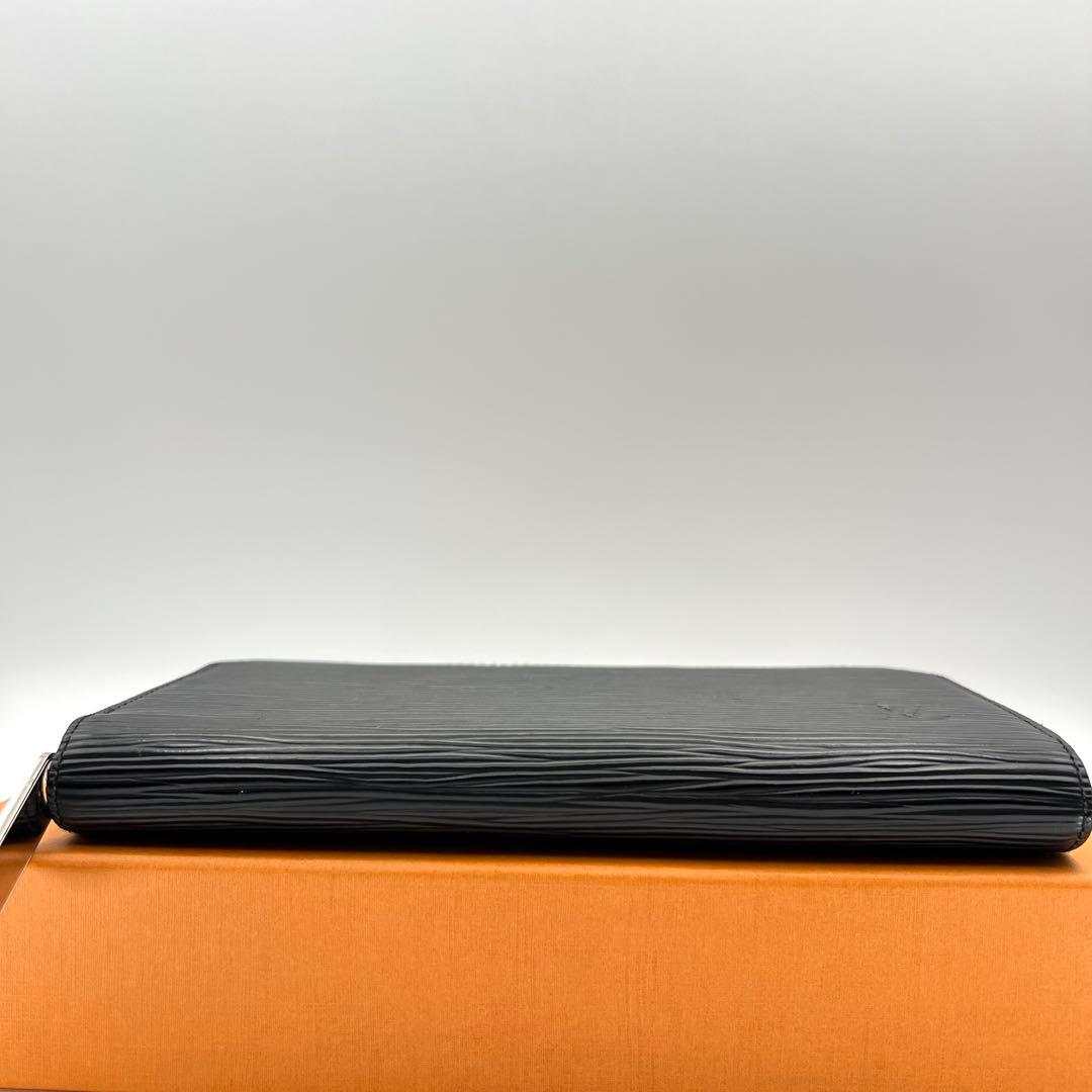 【A級美品】ルイヴィトン　VUITTONジッピー エピ ICタグ内蔵反応⭕️
