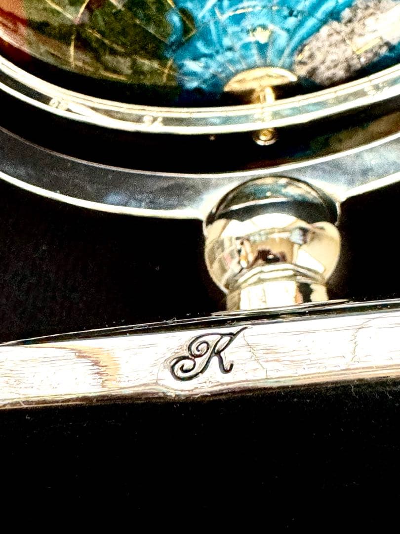 ☆天然石　貝　などでできた地球儀　インテリアとしても高級感有　パワーストーン美品