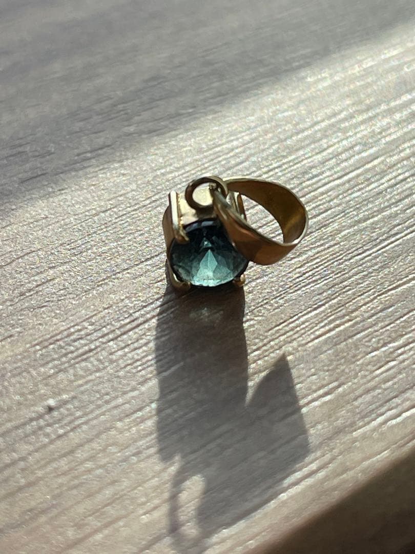 k18 カラーチェンジ　ガーネット