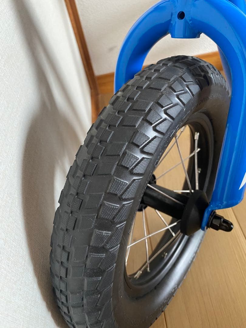 【美品】SPECIALIZED スペシャライズド　ホットウォーク　キックバイク