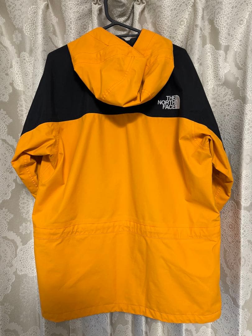希少ノースフェイス マウンテンライトジャケット　ライトエグズべラスオレンジ　 L
