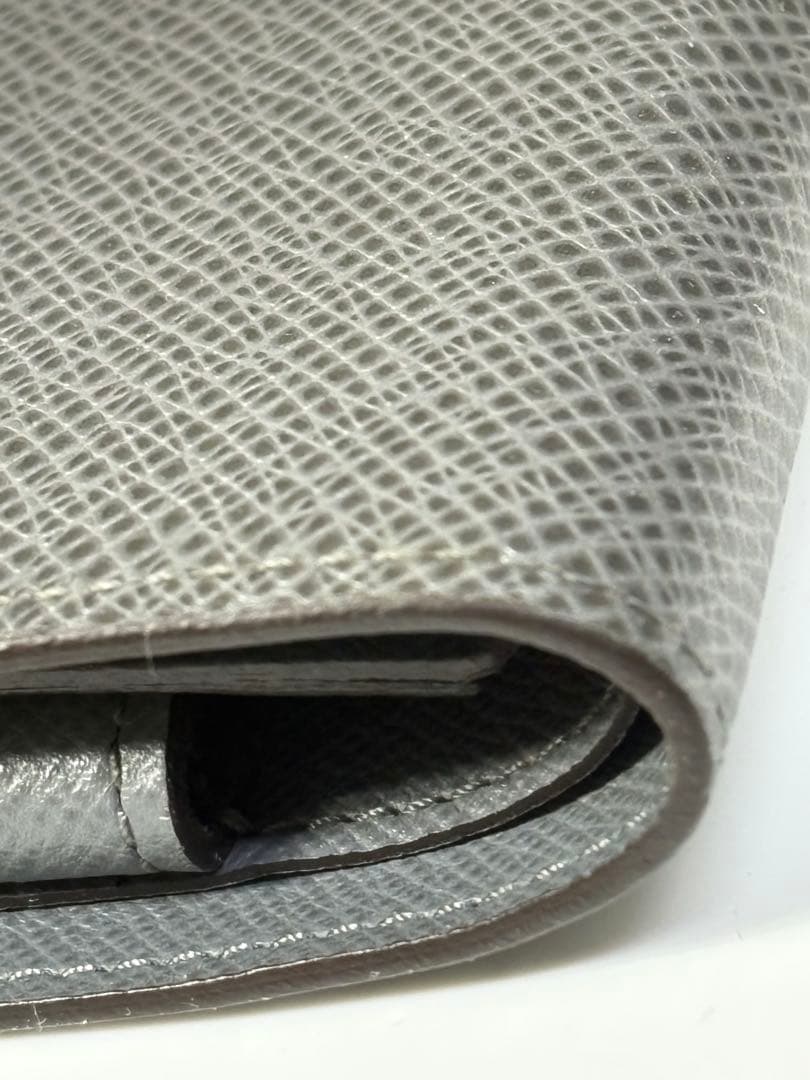 ルイヴィトン　タイガ　パスケース付　二つ折　財布　グレー