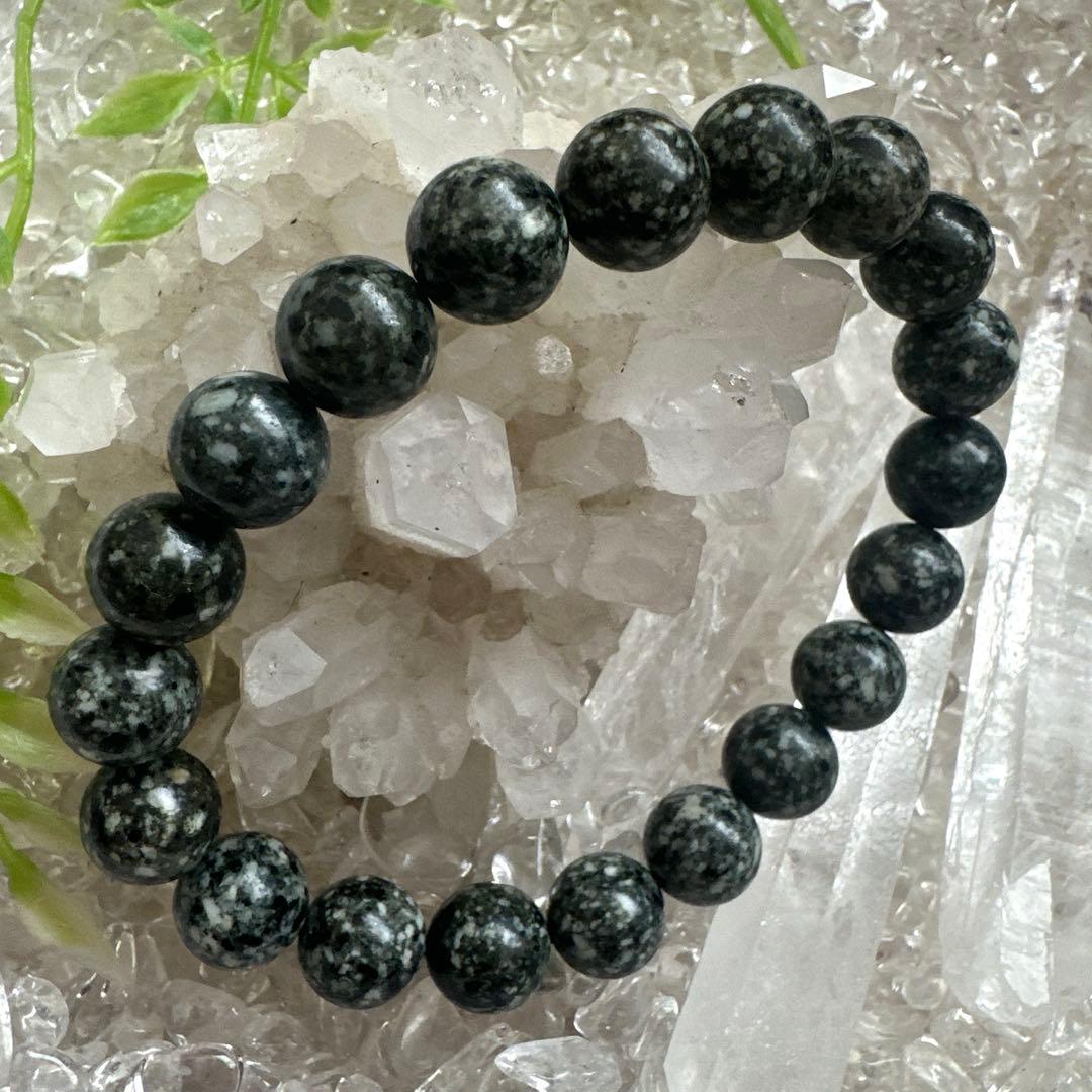 【遠野霊石】 高波動が現実を動かす｜幸運と願いを引き寄せる奇跡の石 10mm