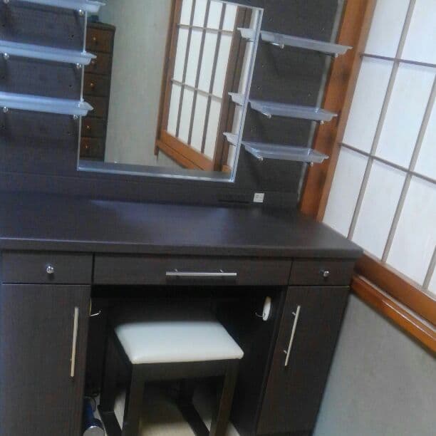 [送料込み]　ドレッサー　モダン　木目