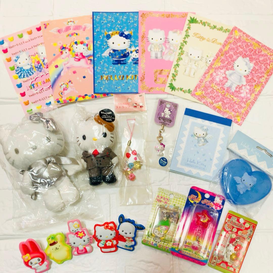 d*3様 ☆レア☆ ハローキティ ぬいぐるみ　ストラップ　メモ　ポストカード等