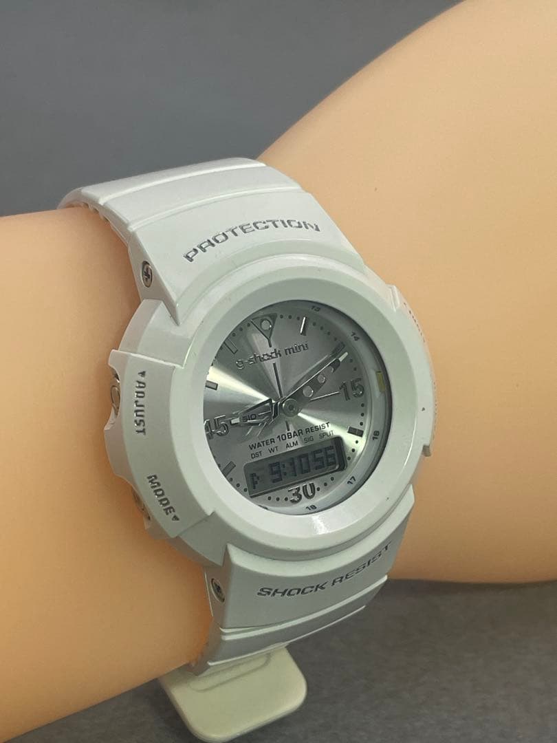 CASIO G-SHOCK MINI GMW-50 ホワイト