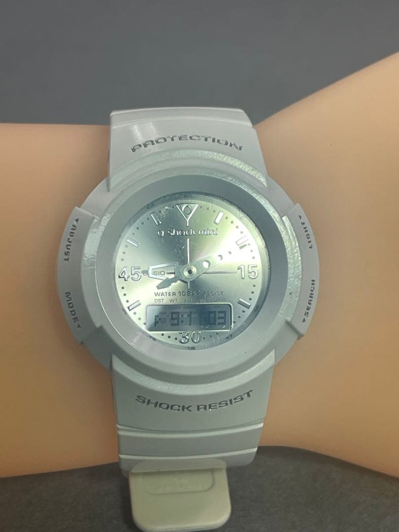 CASIO G-SHOCK MINI GMW-50 ホワイト