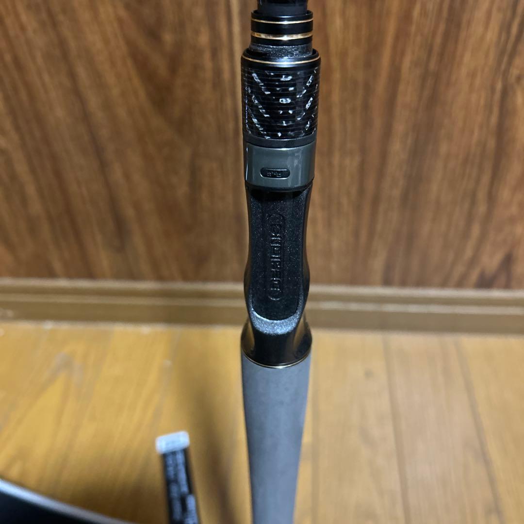 25 デジーノ　ストラーダ　ゴールド　SG-C611HRX