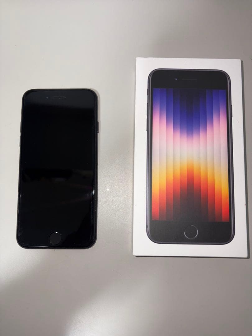 iPhoneSE 第3世代 64GB SIMフリー ミッドナイト