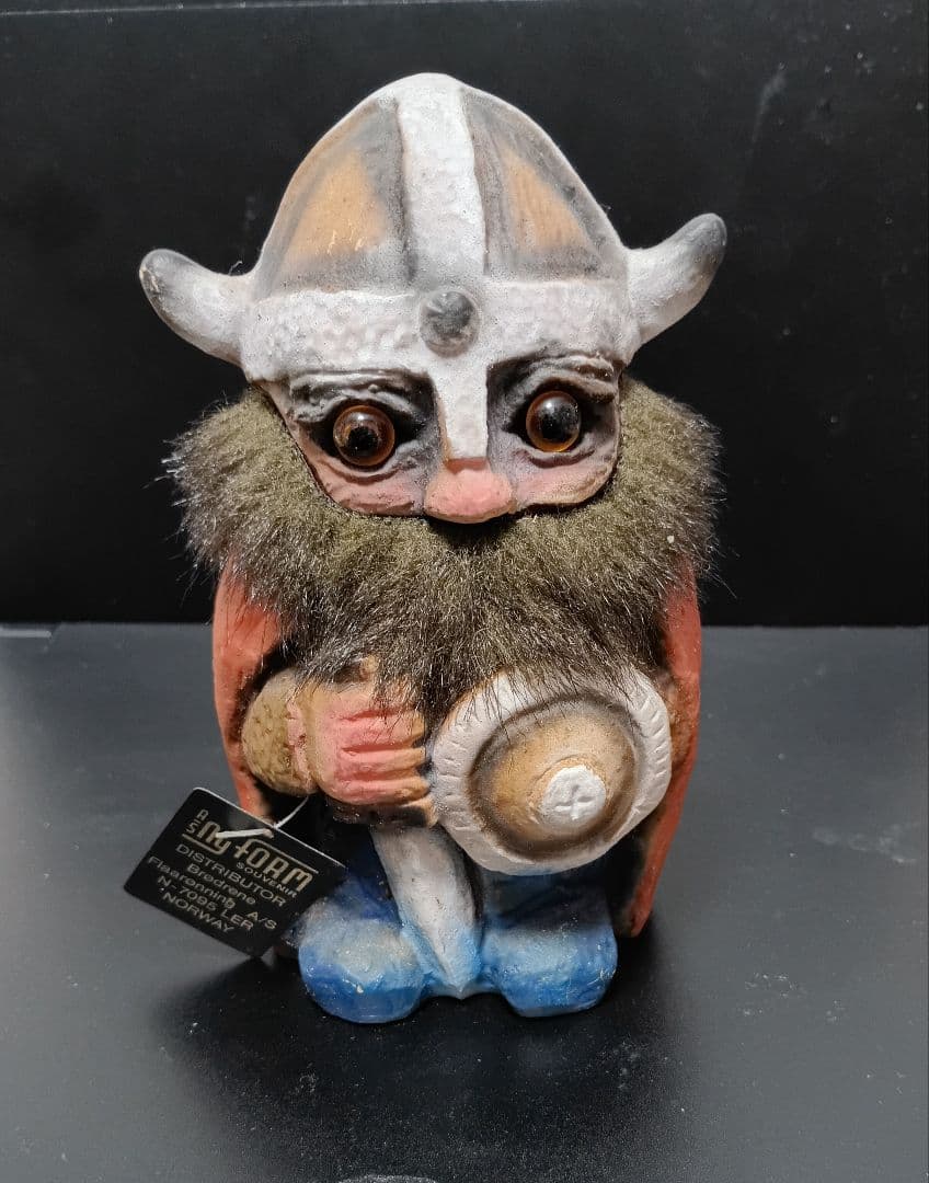 ノルウェー　バイキング人形